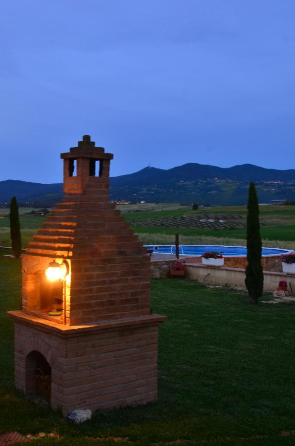 Agriturismo L'impero Santa Luce Esterno foto